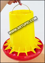 Tempat makan ayam 6 kg with protector